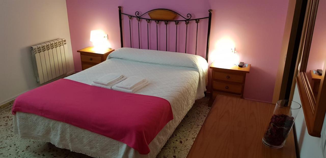 Venecia Bed&Breakfast Villafranca Del Bierzo Εξωτερικό φωτογραφία