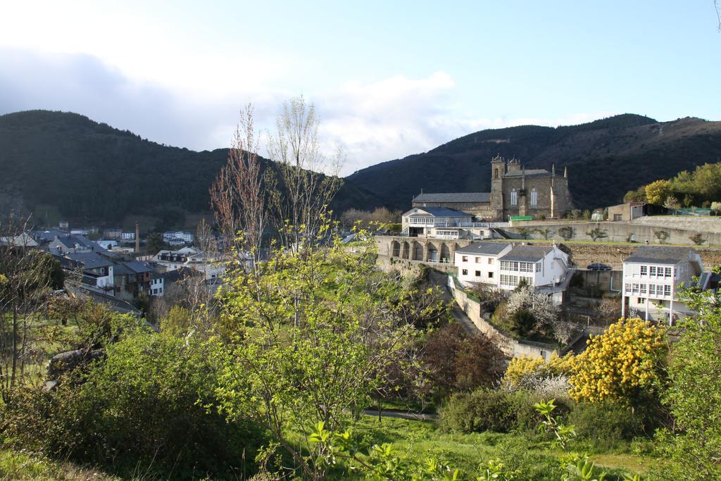 Venecia Bed&Breakfast Villafranca Del Bierzo Εξωτερικό φωτογραφία