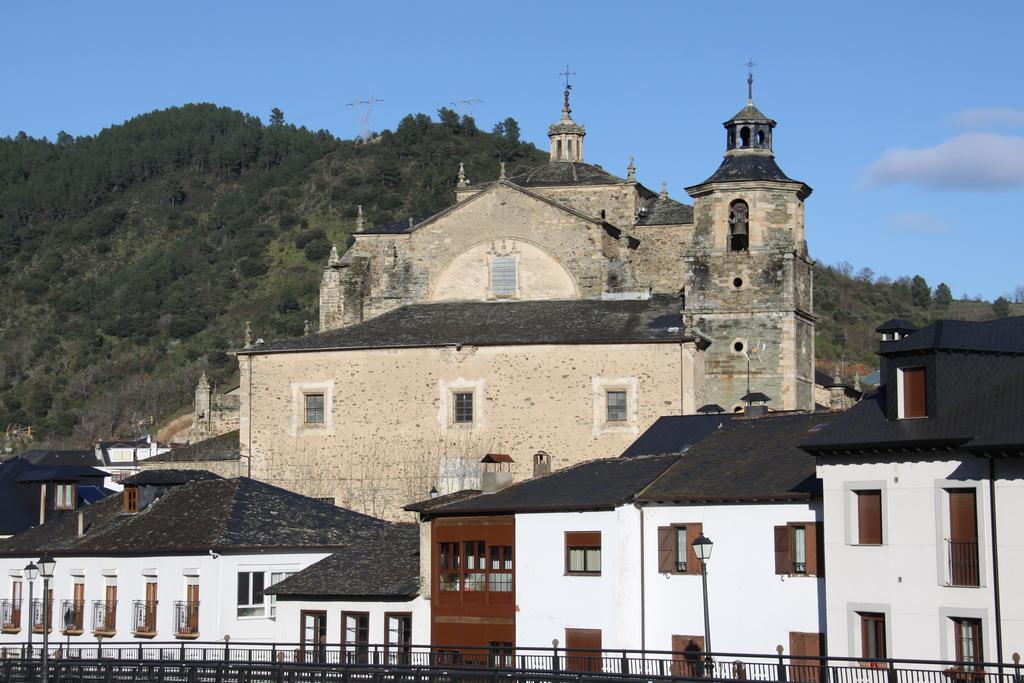 Venecia Bed&Breakfast Villafranca Del Bierzo Εξωτερικό φωτογραφία